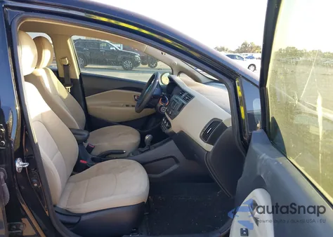 2013 Kia Rio Ex z USA, uszkodzony, nr VIN KNADN5A31D6205402